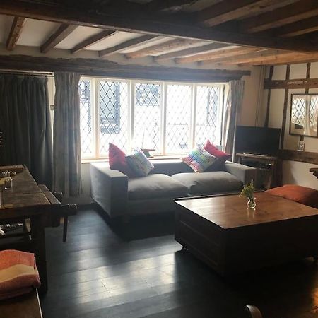 Hastings Old Town. Cottage - By The Sea المظهر الخارجي الصورة