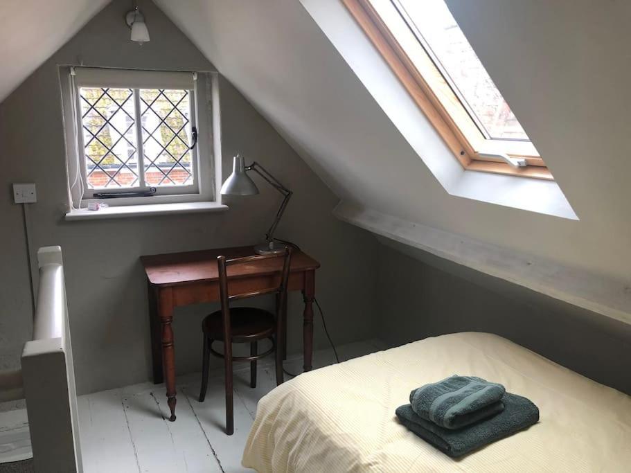 Hastings Old Town. Cottage - By The Sea المظهر الخارجي الصورة